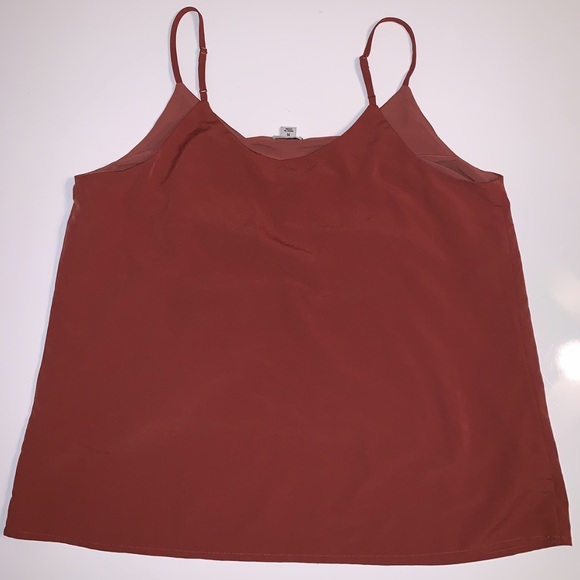 A New Day | V-Neck Double Layer Medium Camisole - Picture 2 of 8